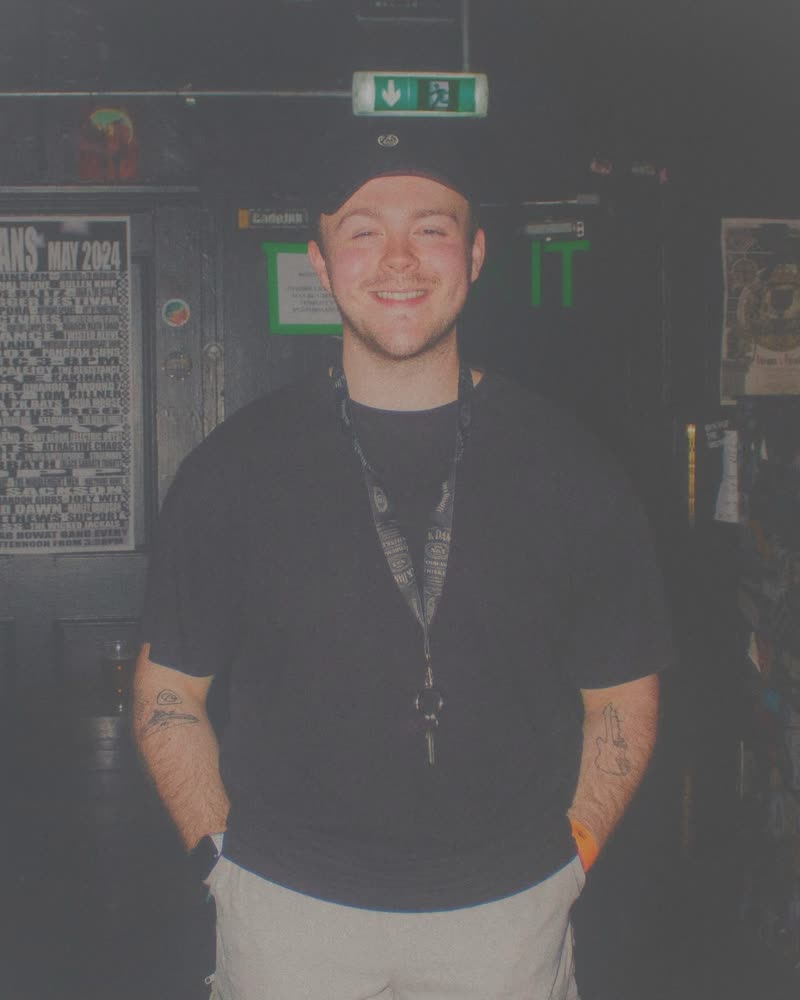 Louie backstage at Bannermans, Edinburgh